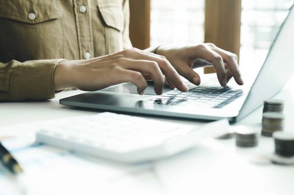 Guide pratique pour effectuer votre déclaration fiscale en ligne : LMNP et SCI simplifiée