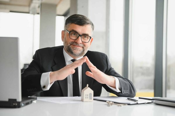 Simplifiez votre expertise immobilière avec nous